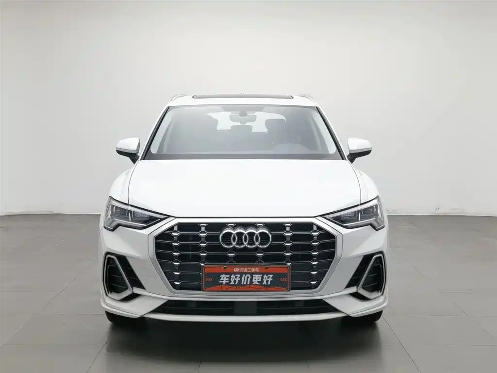 Audi Audi Q3 2019 35 TFSI Fashion Sport