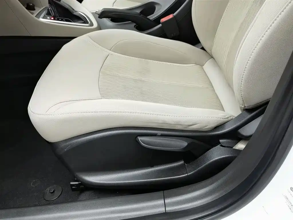 Buick Excelle 2015 15N Automatic Elite