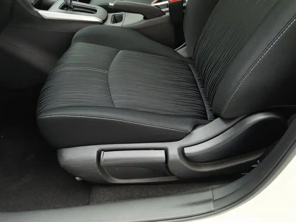 Nissan Sylphy 2024 Classic 1.6XE CVT Comfort Edition
