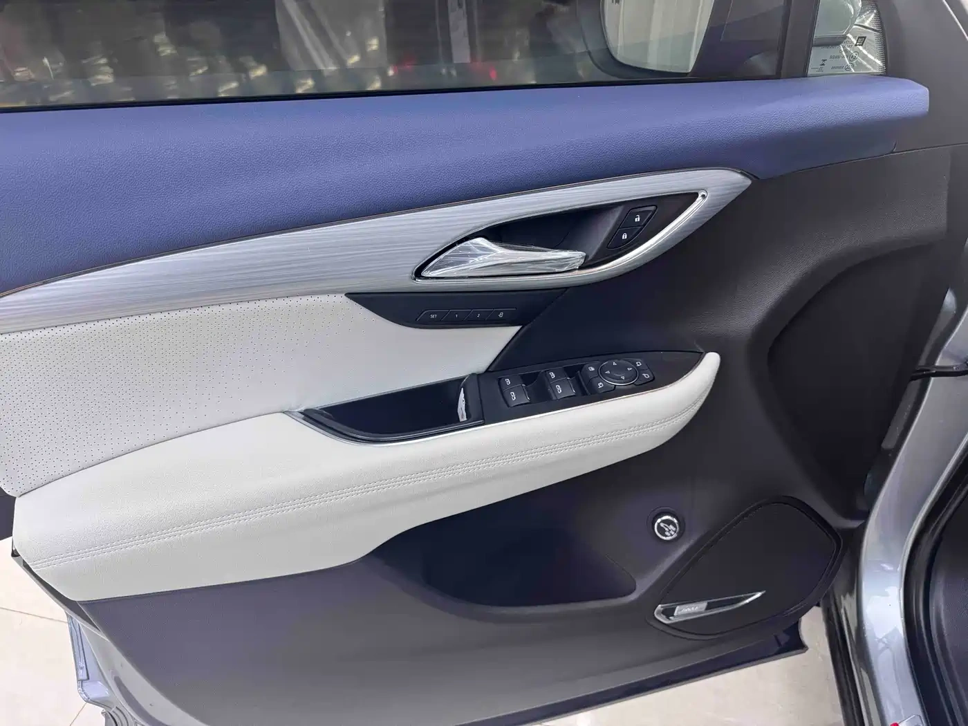 Buick Envision Plus 2025 Enclave Plus AWD Avenir