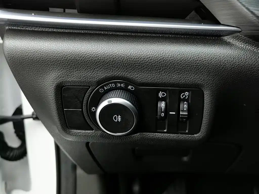 Buick Velite 6 2022 PHEV Connected Fashion