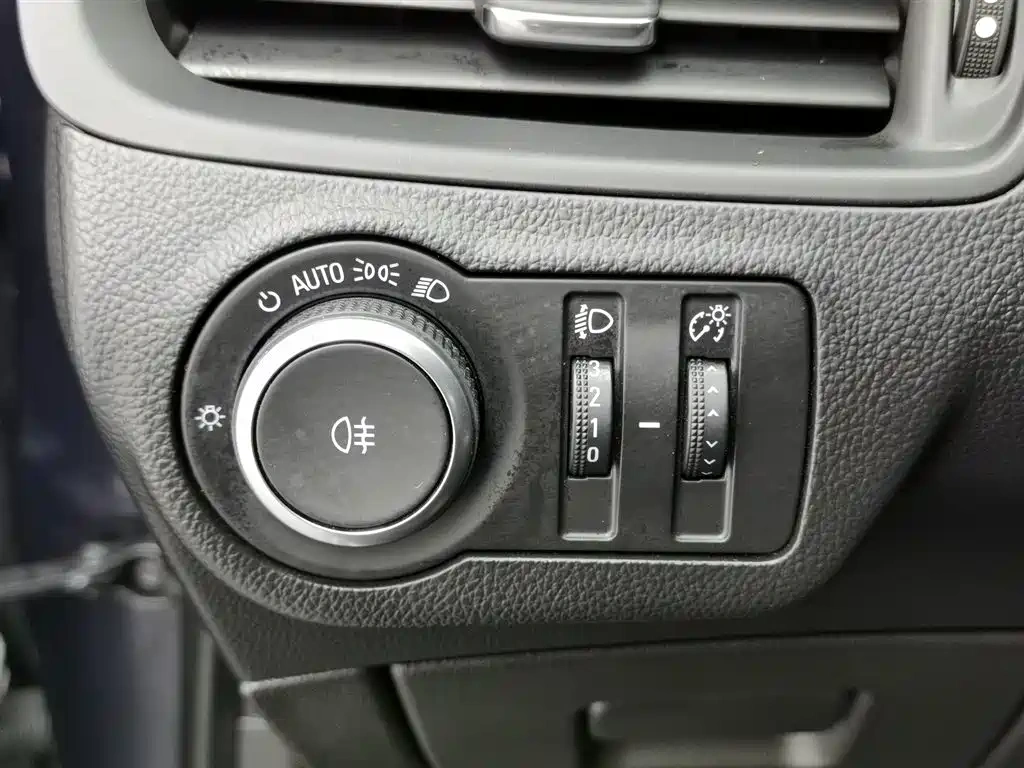 Buick Envision Plus 2020 28T AWD Elite