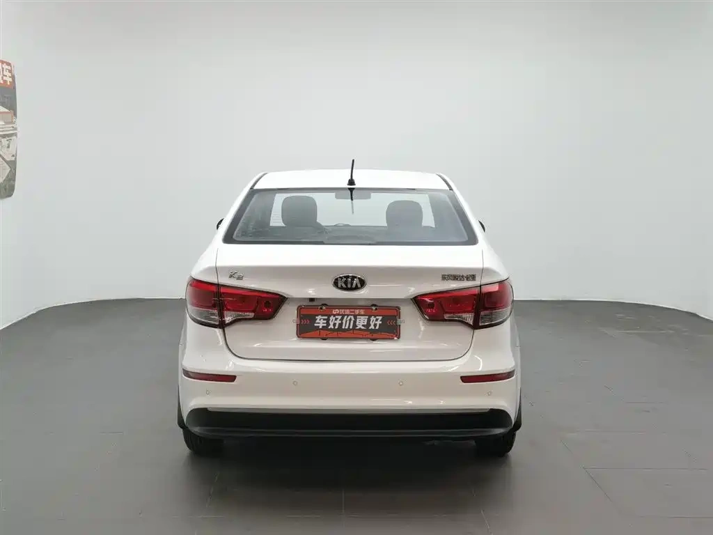 Kia Kia K2 2015 Sedan 1.4L MT GLS