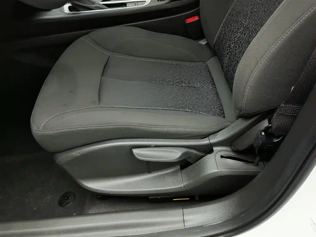 Buick Velite 6 2022 PHEV Connected Fashion