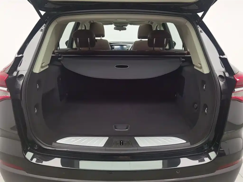 Buick Envision Plus 2021 532T FWD Elite Trim