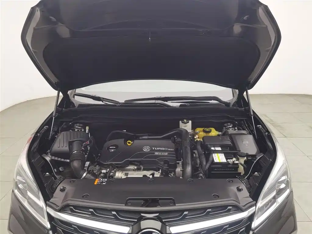 Buick Envision Plus 2021 532T FWD Elite Trim