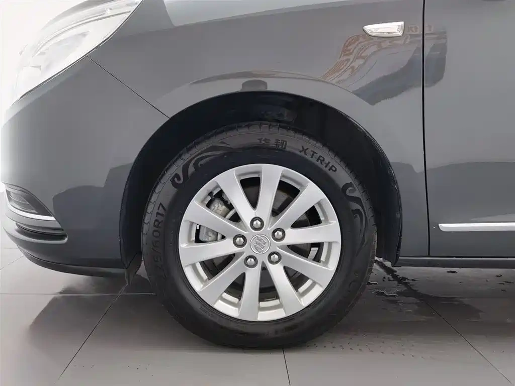 Buick Buick GL8 2018 28T Premium Model China VI
