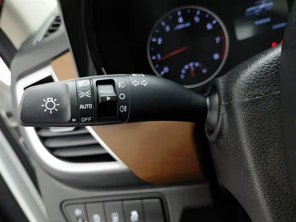Kia KX3 Smart Run 2020 1.5L CVT Trend Edition