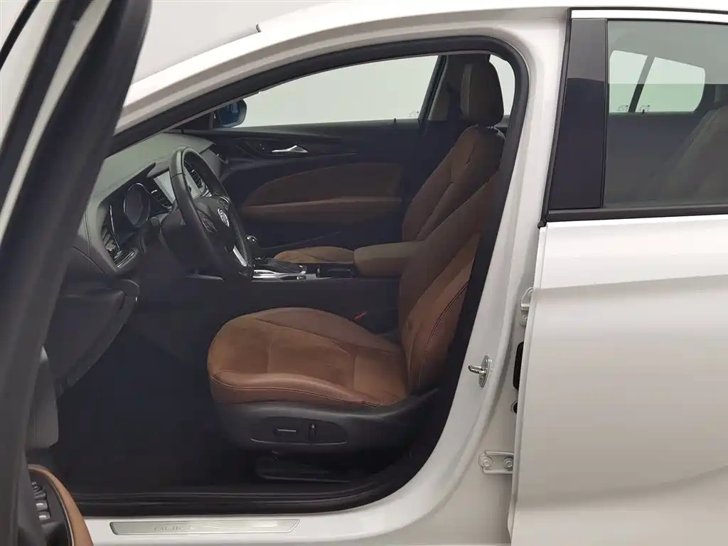 Buick Regal 2019 Model 20T Elite Type China V
