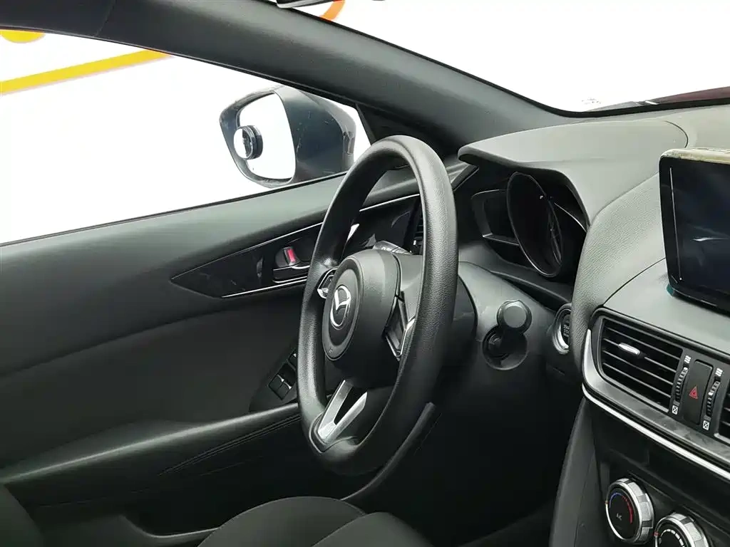 Mazda Mazda CX-4 2020 2.0L Auto 2WD Skyactiv-Vitality Edition
