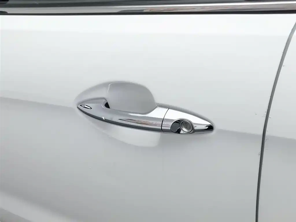 Kia Kia K2 2015 Sedan 1.4L MT GLS