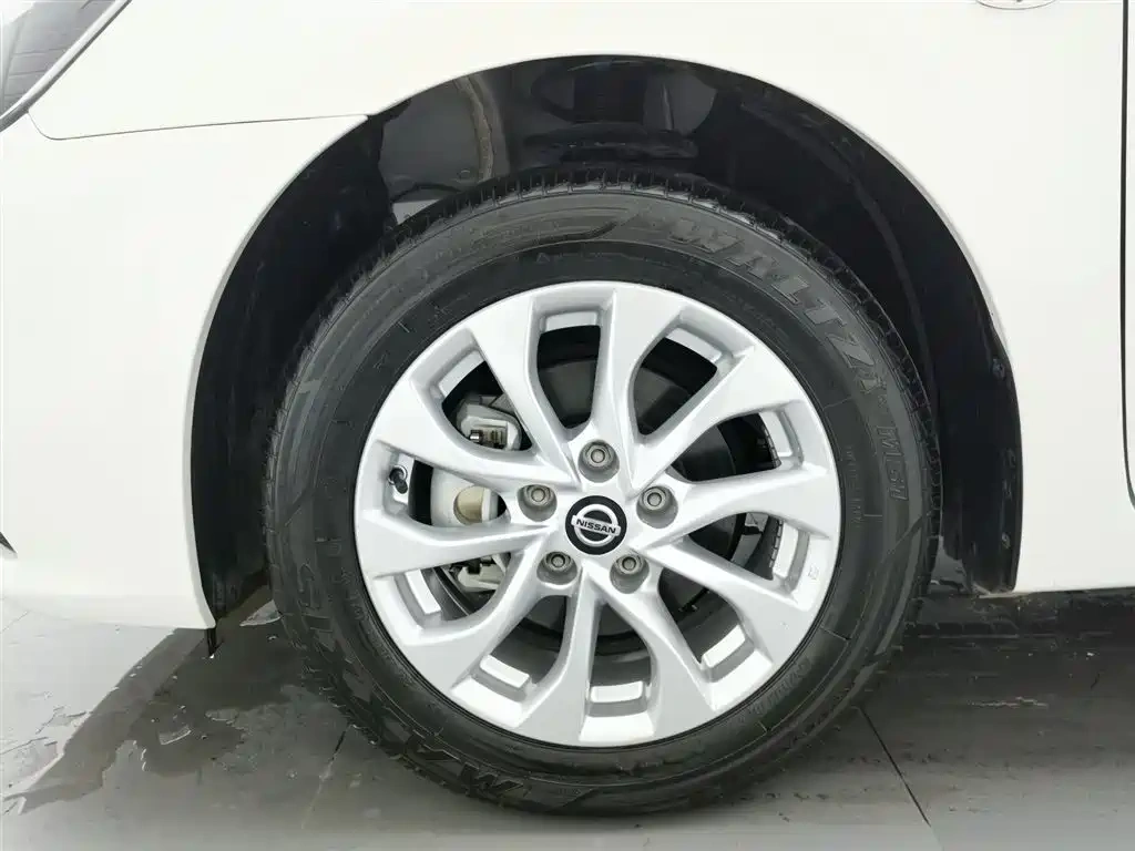 Nissan Sylphy 2024 Classic 1.6XE CVT Comfort Edition