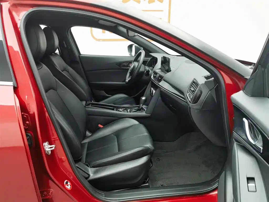 Mazda Mazda CX-4 2020 Model 2.0L Auto FWD Skyactiv Youth Edition