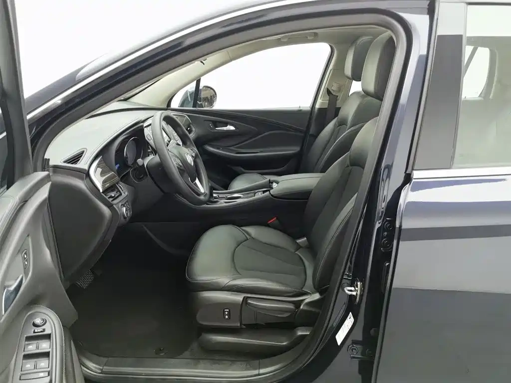 Buick Envision Plus 2020 20T FWD Leading