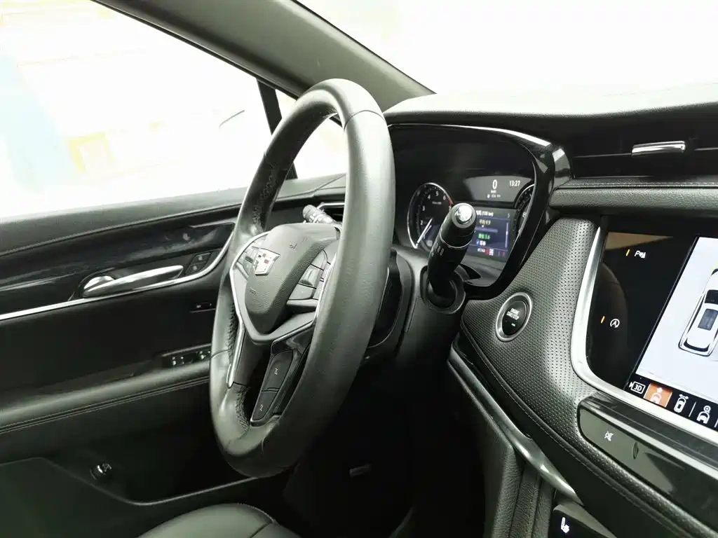 Cadillac Cadillac XT5 2022 2.0T 4WD Luxury