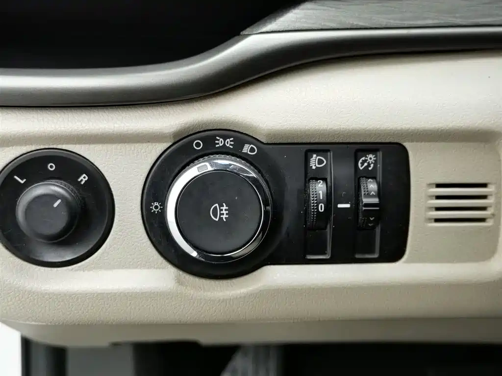 Buick Excelle 2015 15N Automatic Elite