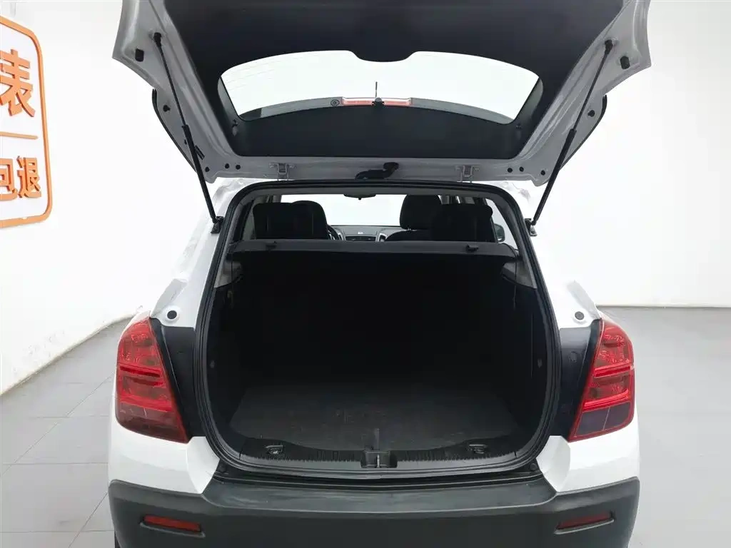 Chevrolet Trax 2016 1.4T Manual 2WD Comfort Sunroof Edition