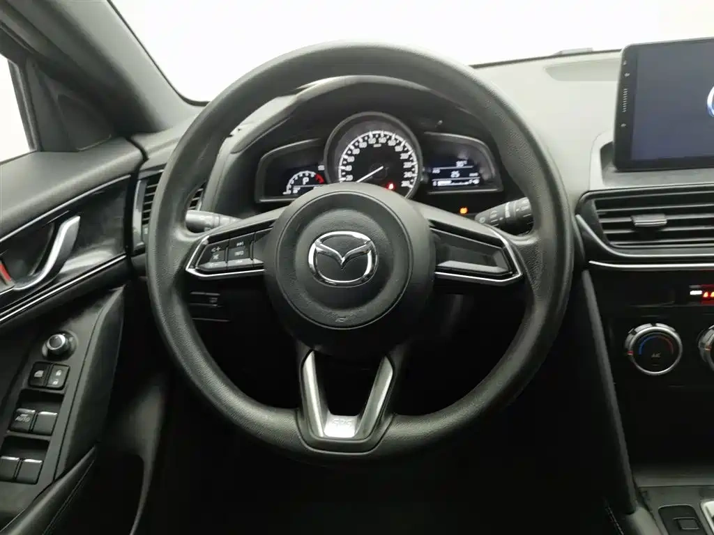 Mazda Mazda CX-4 2020 Model 2.0L Auto FWD Skyactiv Youth Edition