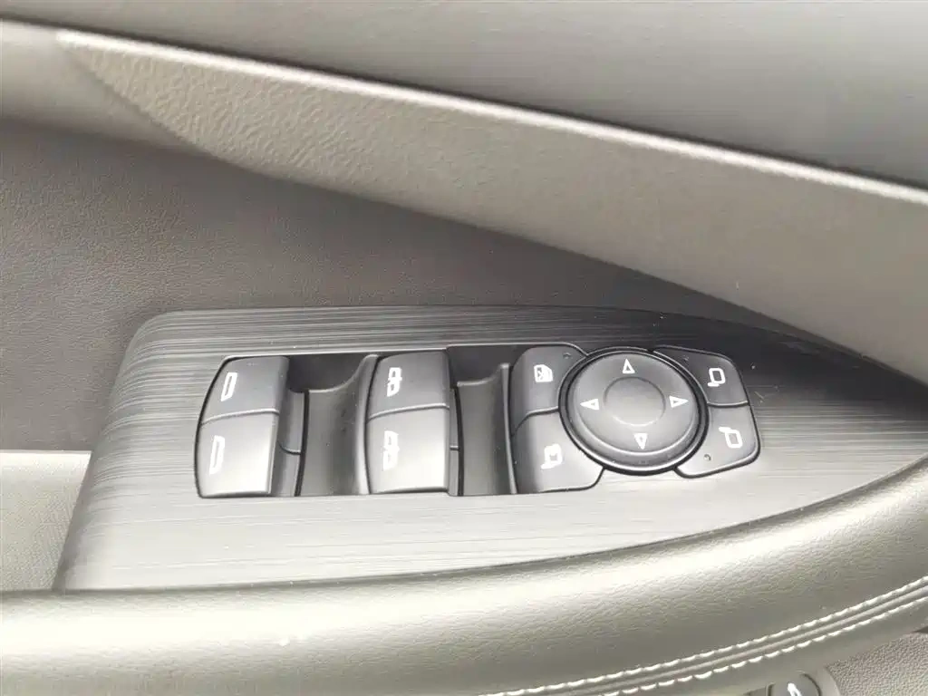 Buick LaCrosse 2021 652T Luxury Edition