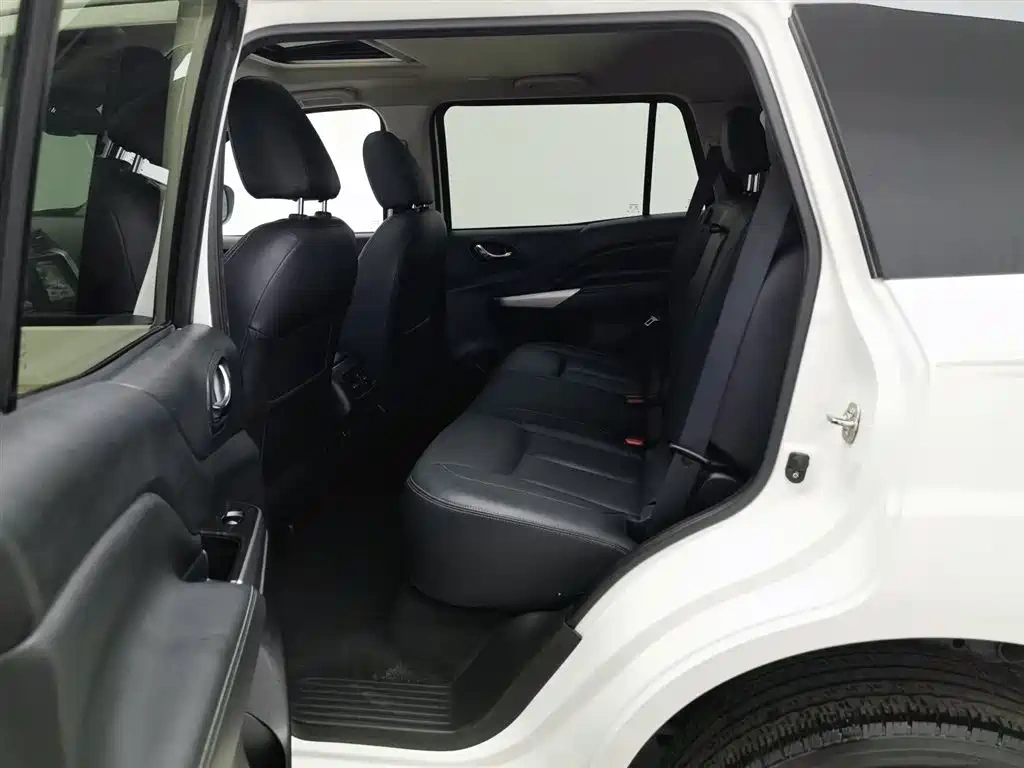Nissan Terra 2020 2.5L XV 4WD Automatic Flagship Edition
