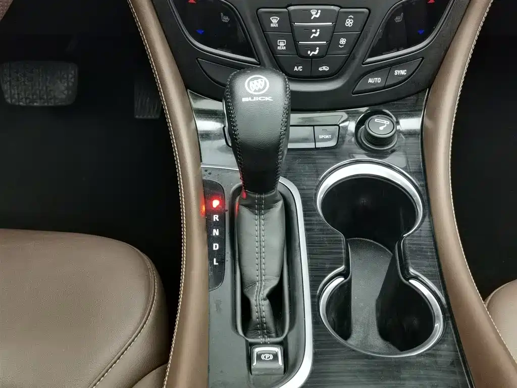 Buick Envision Plus 2020 28T AWD Elite