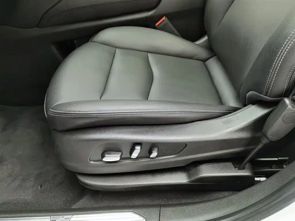 Cadillac Cadillac XT5 2022 2.0T 4WD Luxury