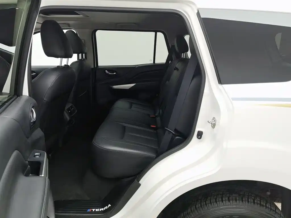 Nissan Terra 2020 2.5L XL Upper 4WD Automatic Luxury Edition
