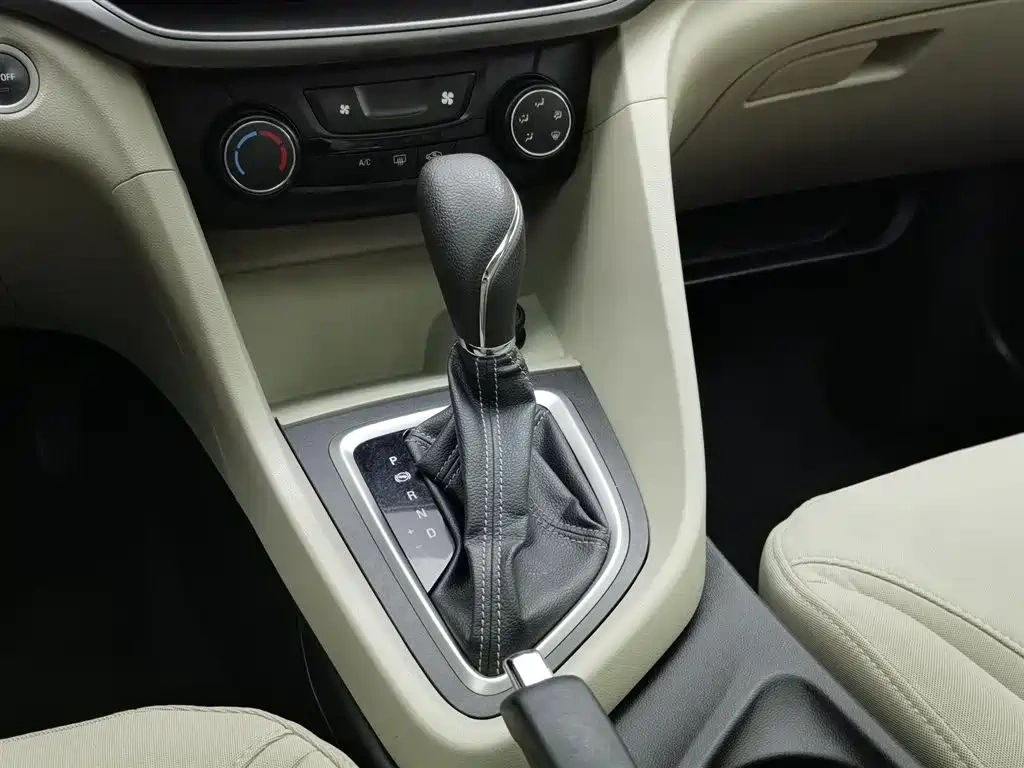 Buick Excelle 2015 15N Automatic Elite