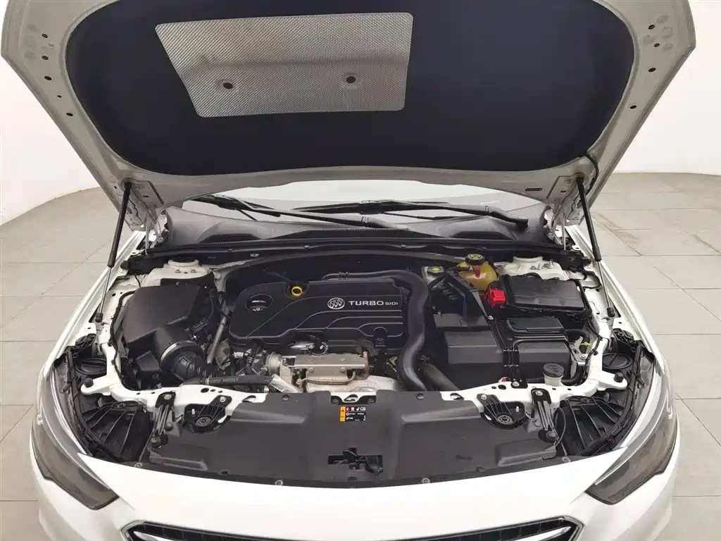 Buick Regal 2019 Model 20T Elite Type China V