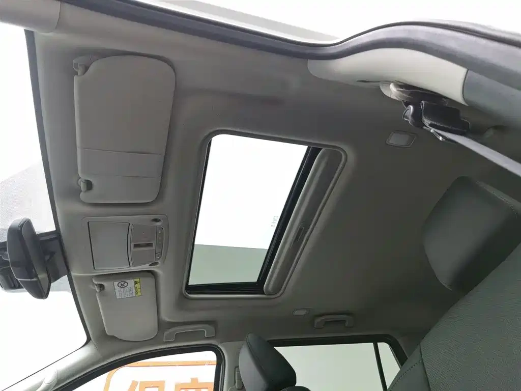 Nissan Terra 2020 2.5L XV 4WD Automatic Flagship Edition