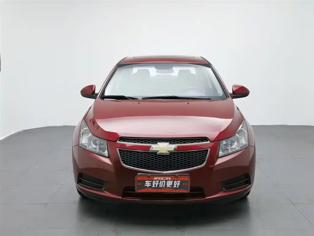 Chevrolet Cruze 2013 1.6L SL Sunroof MT