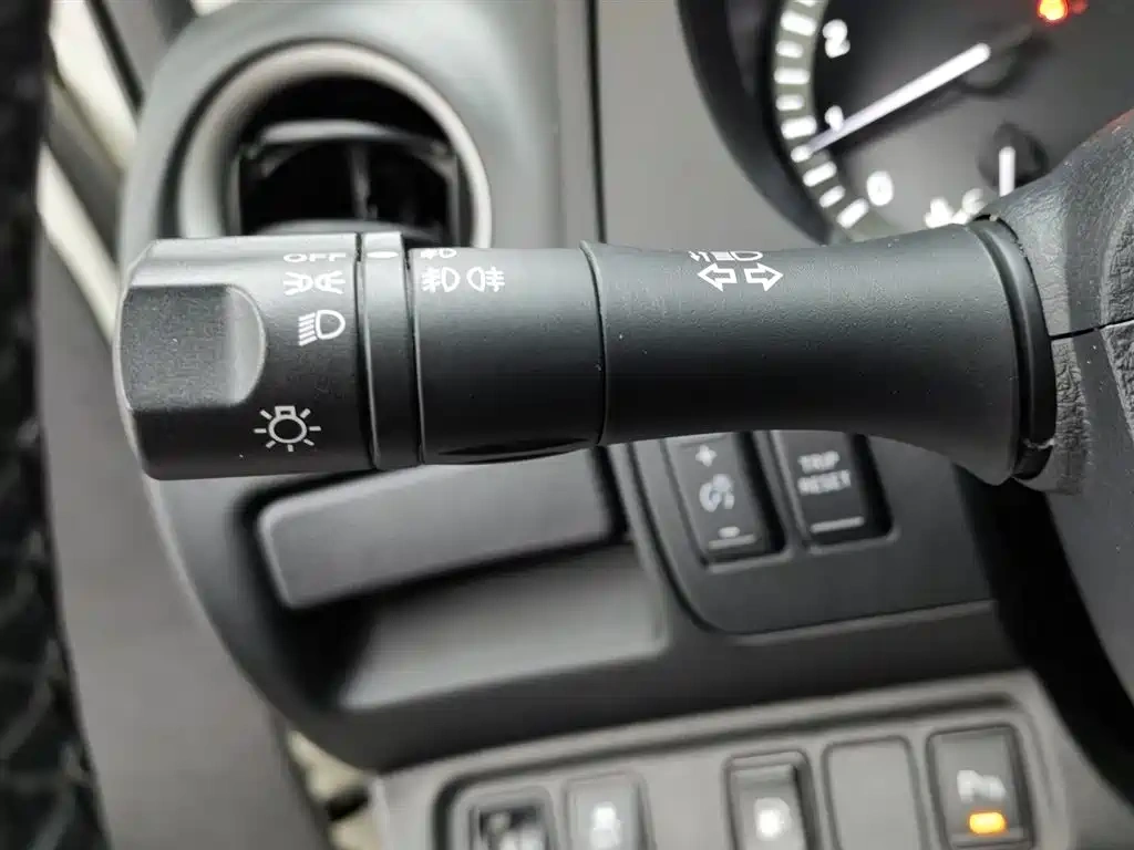 Nissan Terra 2020 2.5L XL Upper 4WD Automatic Luxury Edition