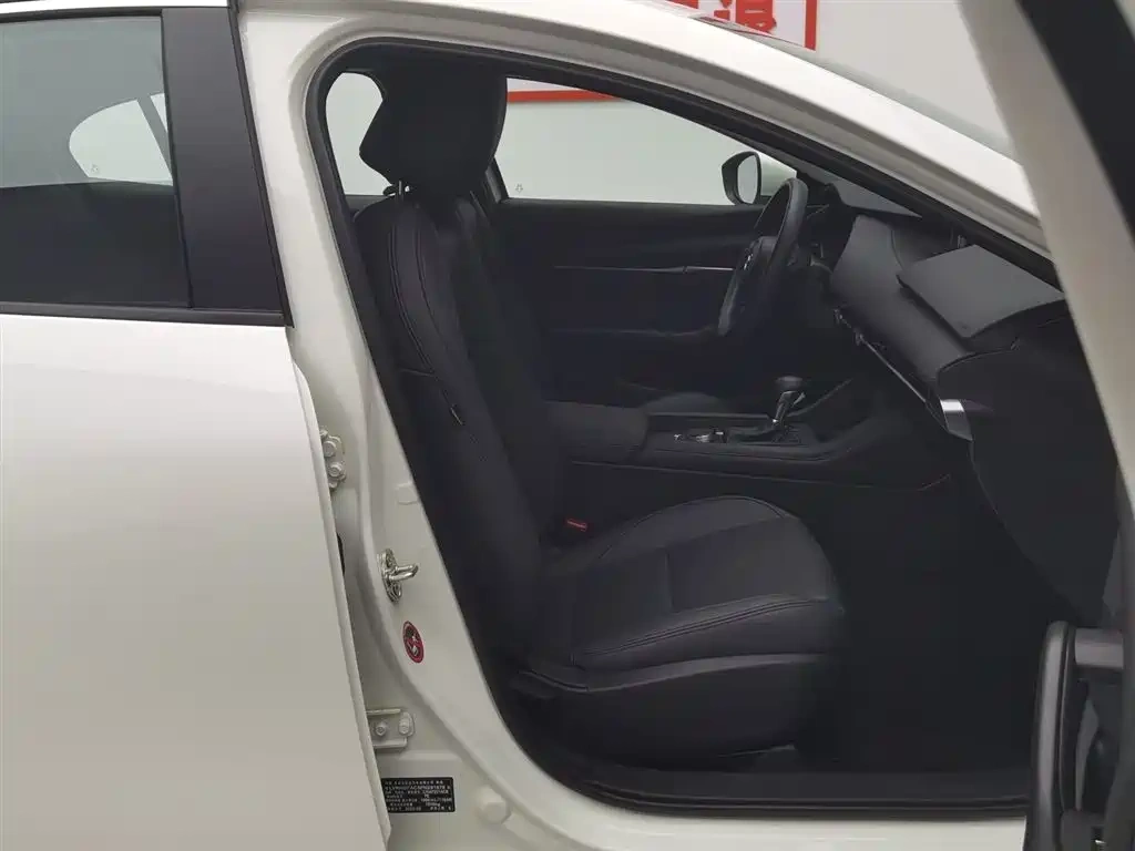 Mazda Mazda3 Axela 2023 2.0L Auto Zhiqing