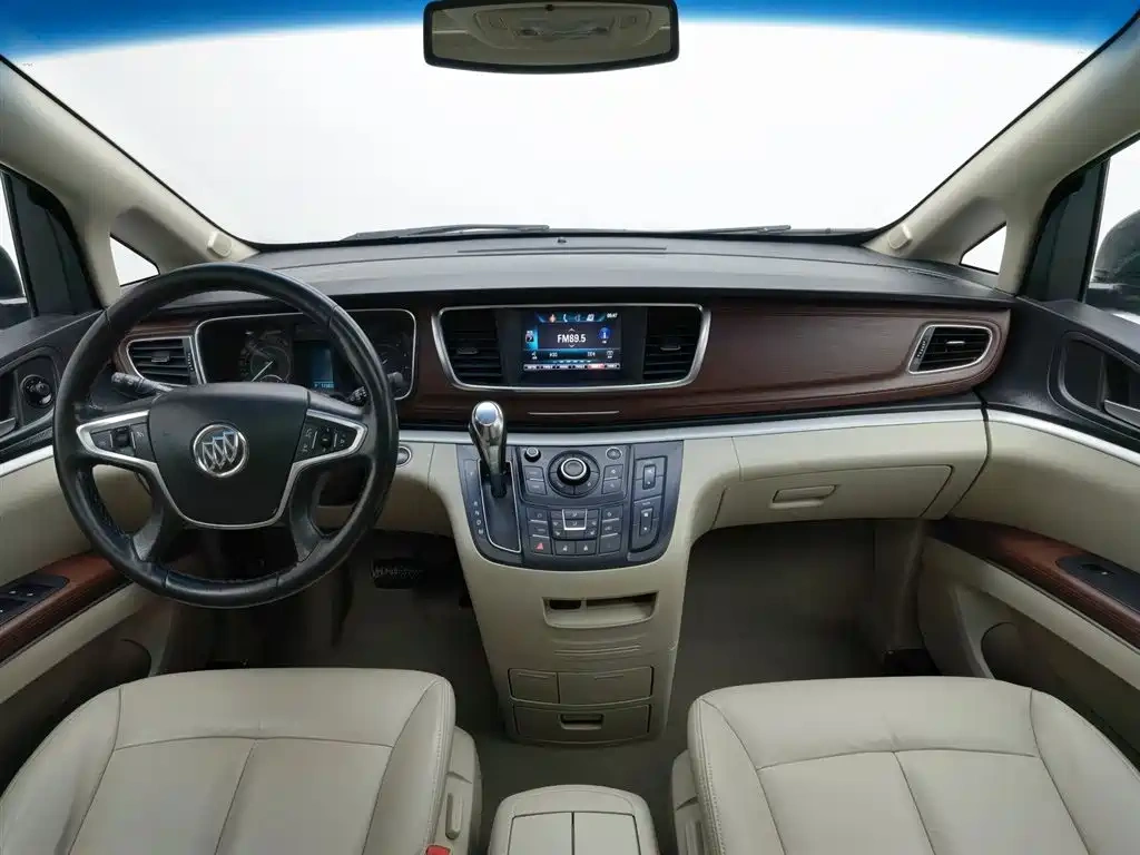 Buick Buick GL8 2018 28T Premium Model China VI