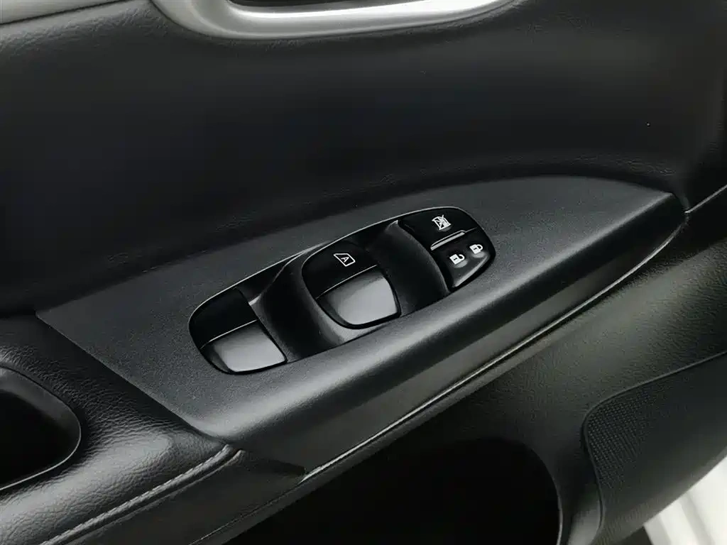 Nissan Sylphy 2022 Classic 1.6XE CVT Comfort Edition