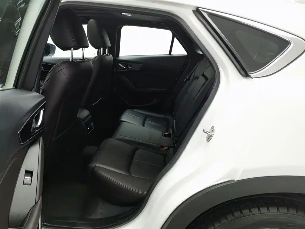 Mazda Mazda CX-4 2020 Model 2.5L Auto FWD Skyactiv Driving Pleasure Edition