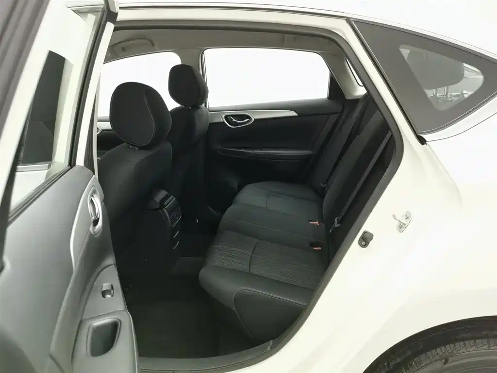 Nissan Sylphy 2024 Classic 1.6XE CVT Comfort Edition
