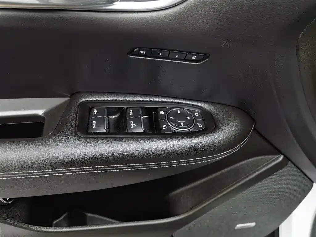 Cadillac Cadillac XT5 2022 2.0T 4WD Luxury