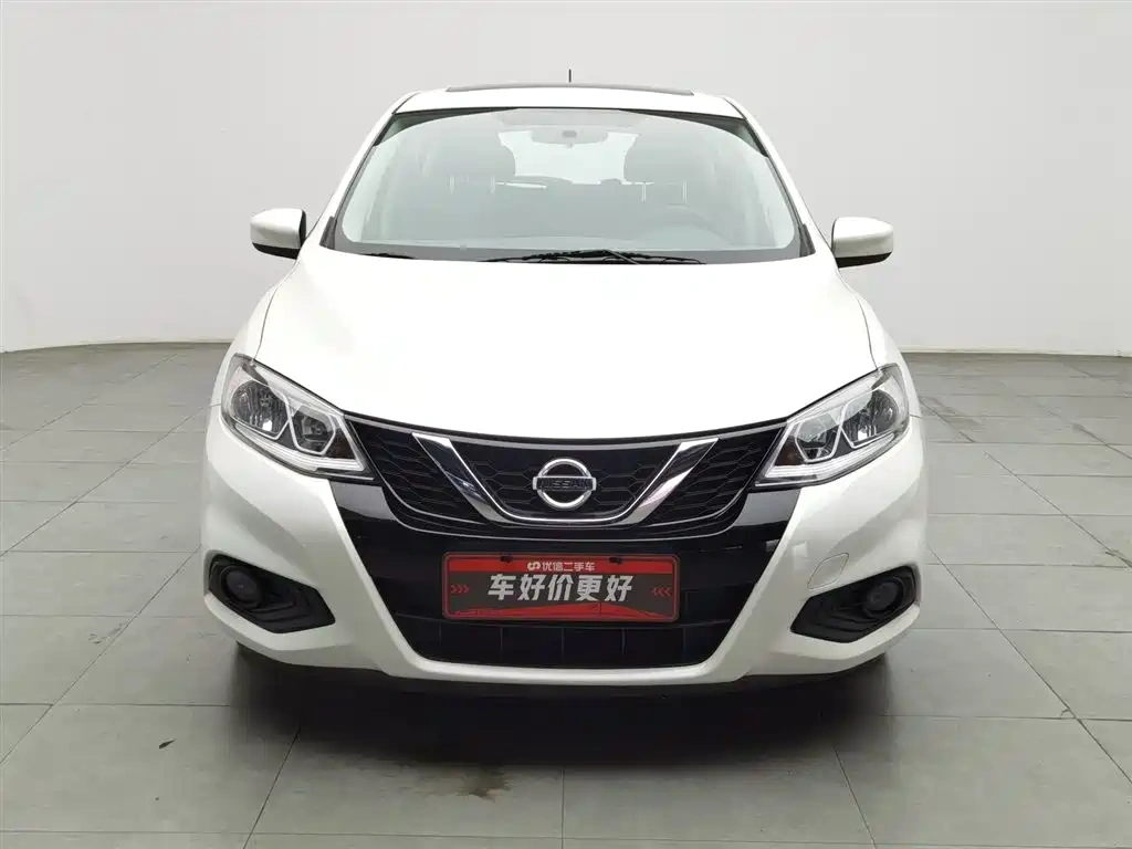 Nissan Tiida 2020 1.6L CVT Cool Edition
