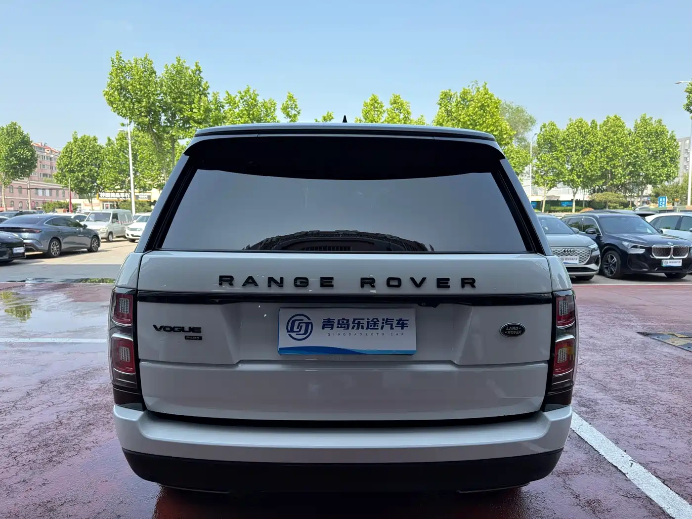 Land Rover Range Rover 2021 3.0 L6 Heritage Extended Classic Edition