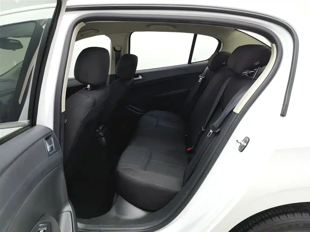 Peugeot Peugeot 308 2014 Model Joy Edition Classic 1.6L Automatic Superior Style