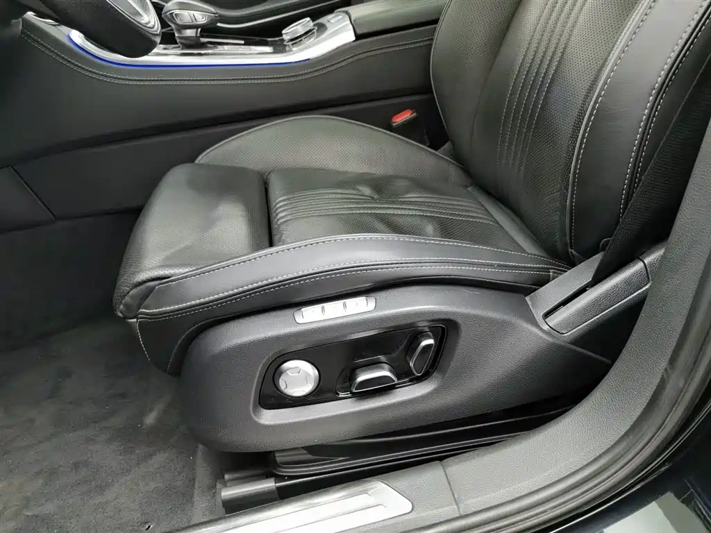 Hongqi Hongqi H9 2020 2.0T Smart Connection Qi Xiang Edition