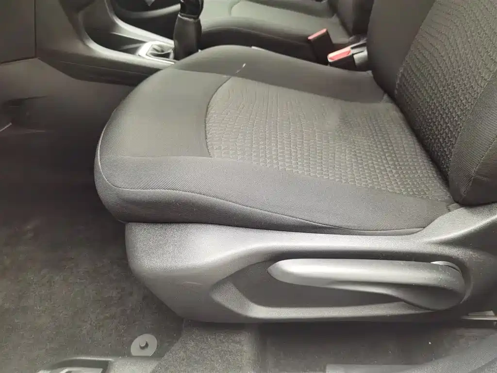 Peugeot Peugeot 301 2016 1.6L Manual Comfort Edition
