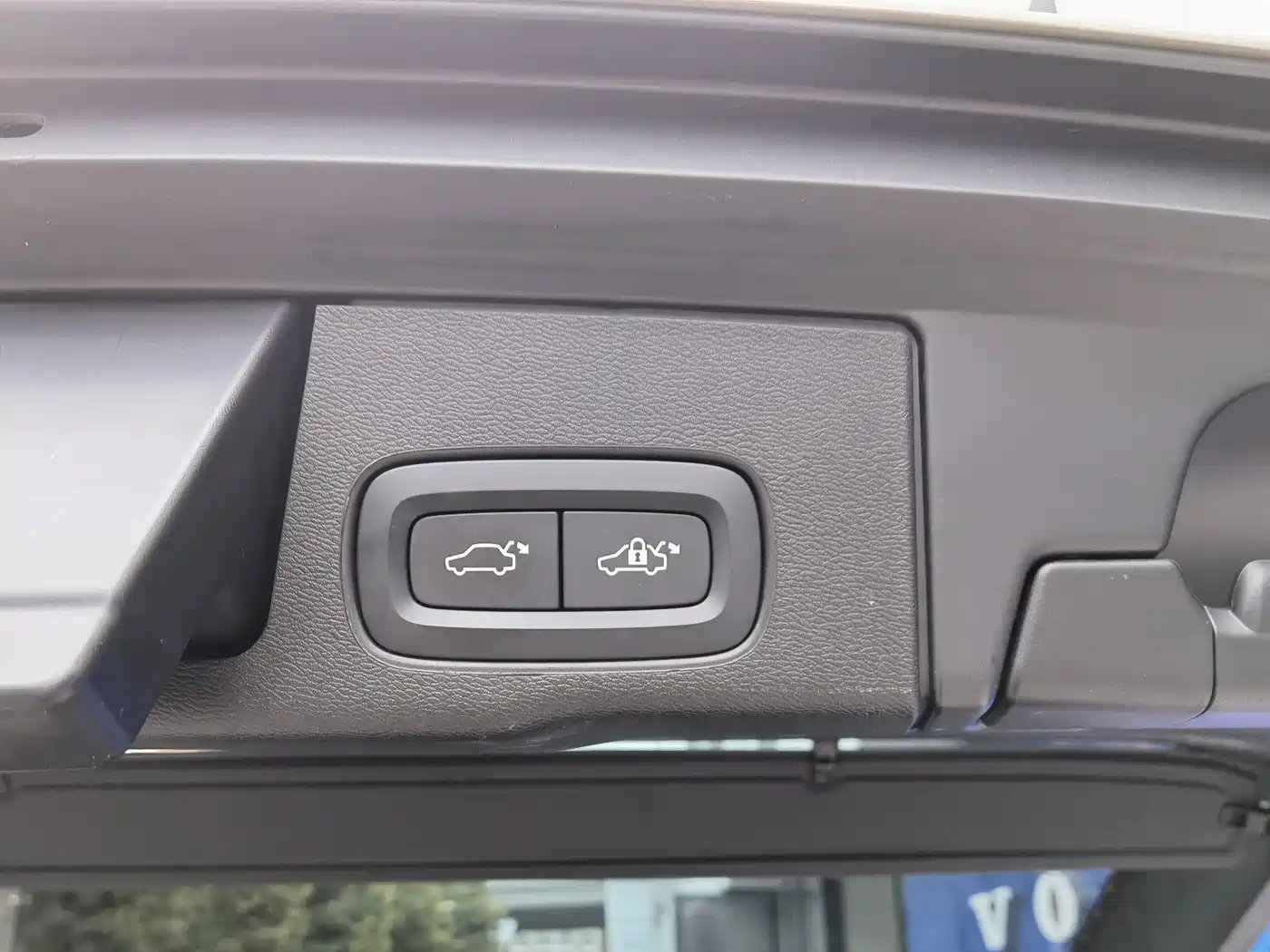 Volvo Volvo XC60 Plug-in Hybrid 2024 T8 PHEV Long Range AWD Smart Elite Luxury Edition