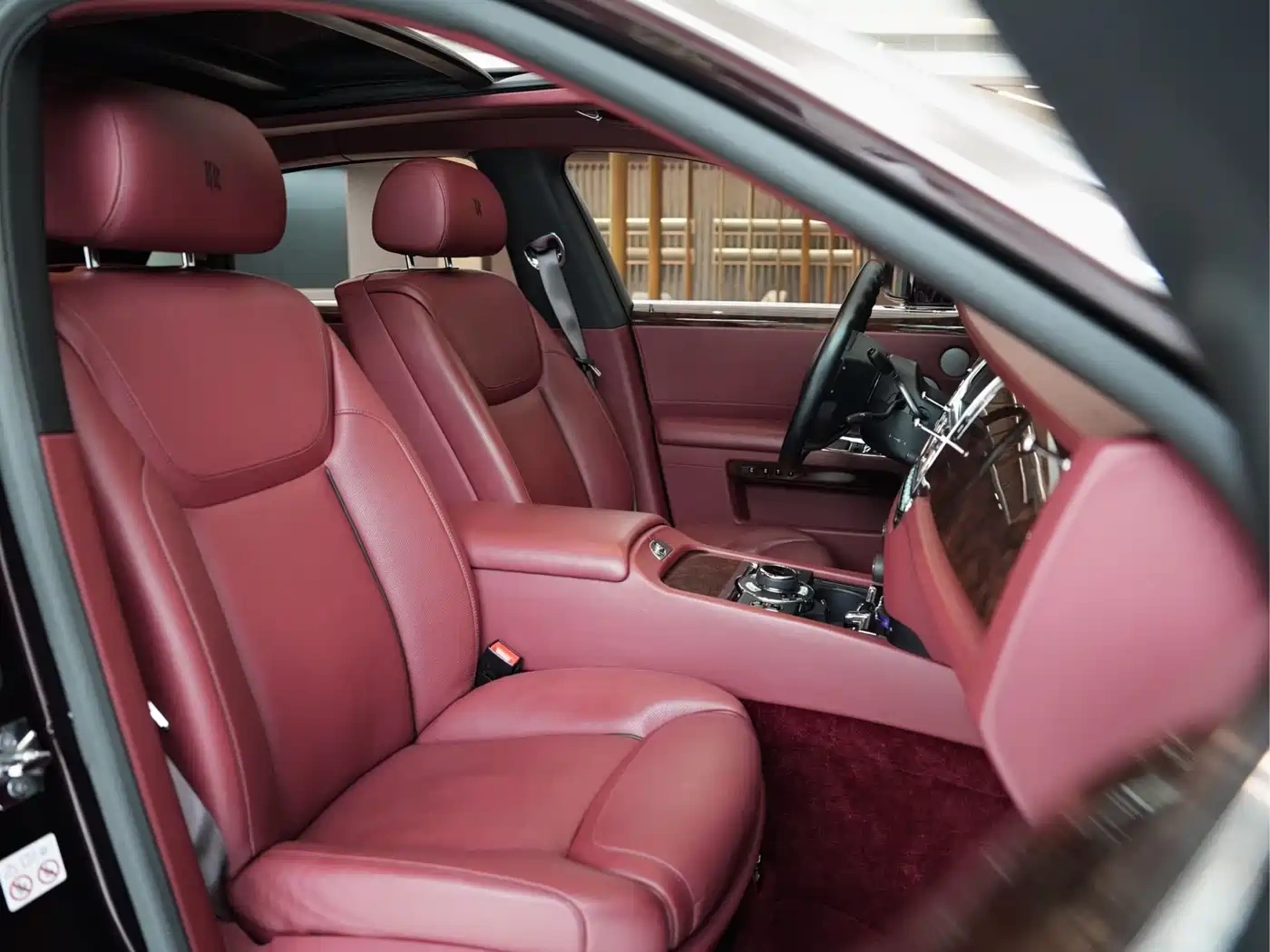 Rolls-Royce Ghost 2018 6.6T Long Wheelbase Edition