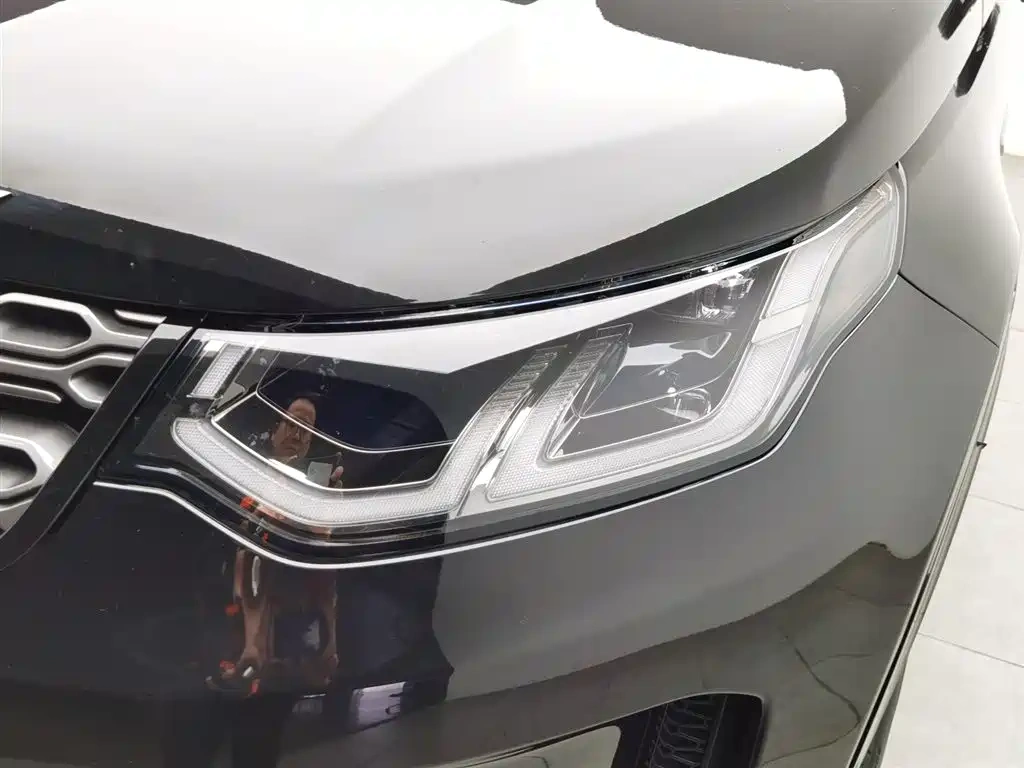 Land Rover Discovery Sport 2022 Model 249PS R-Dynamic HSE Luxury Custom Edition 7-Seater