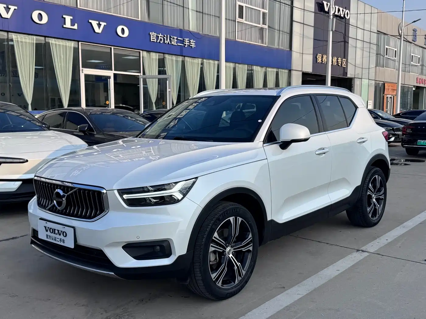 Volvo Volvo XC40 2021 T4 AWD Smart Luxury Edition