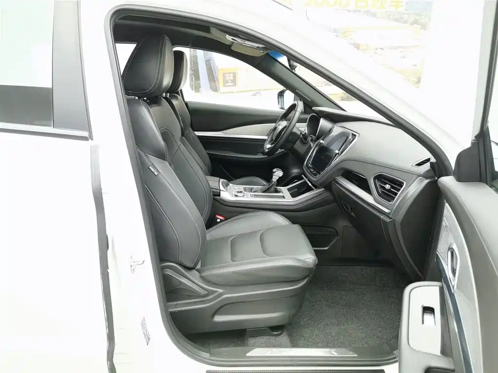 Jetour Jetour X70 Coupe 2020 Model 1.6T DCT Jin Cool 5-Seater