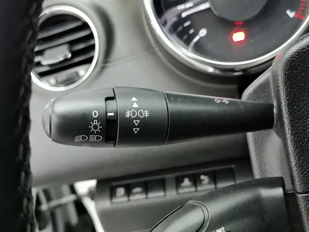 Peugeot Peugeot 3008 2015 2.0L Automatic Trend Edition