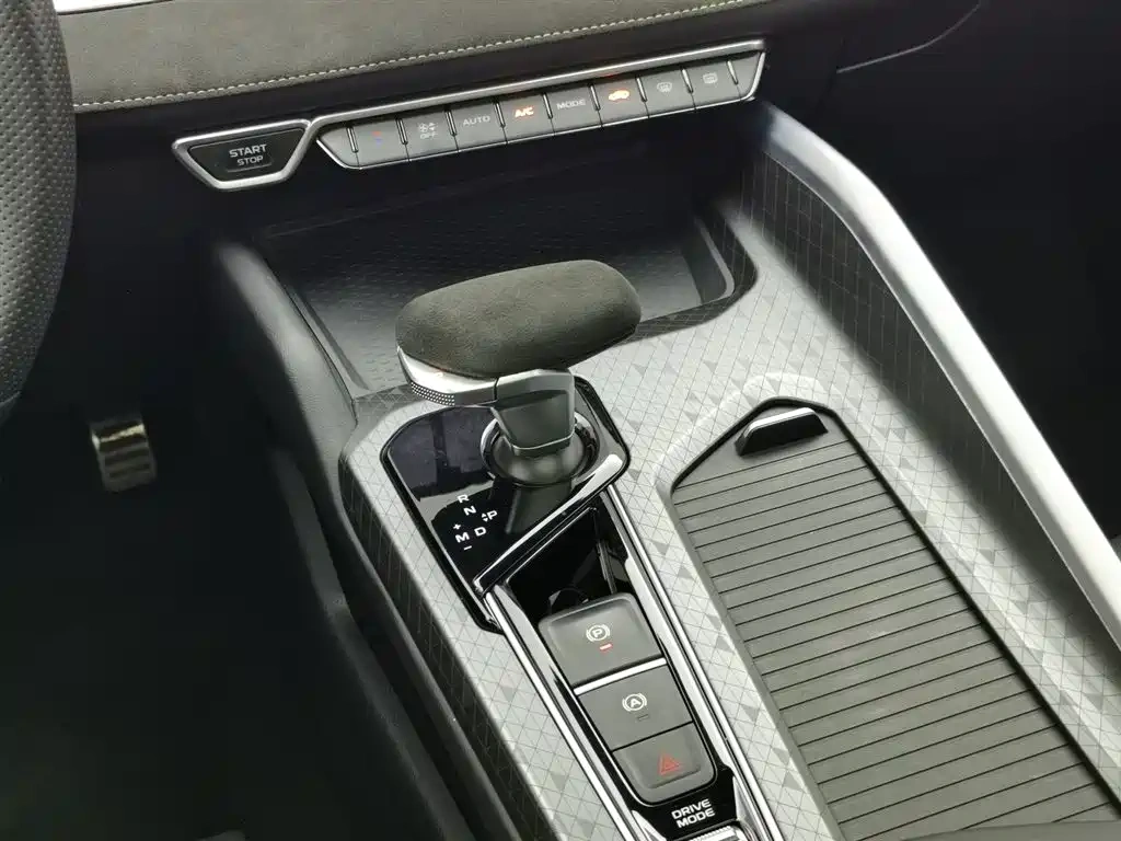 Geely Xing Rui 2023 2.0TD Space-Time Edition